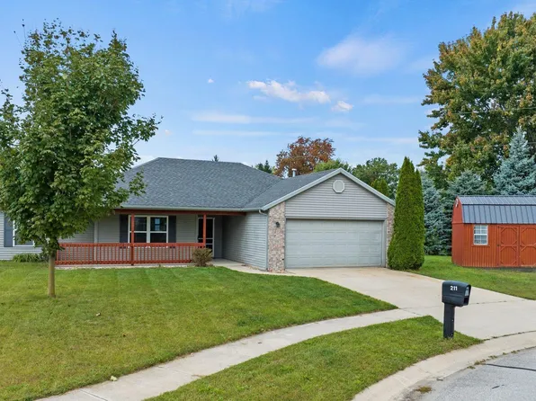 211 E Ashton St, Ashley, IN 46705