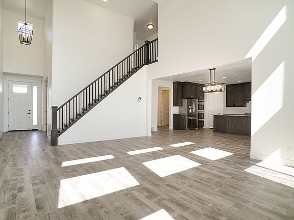 7th image of this home