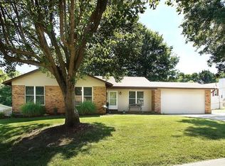 109 Meadow Ridge Ct, Saint Peters, MO 63376