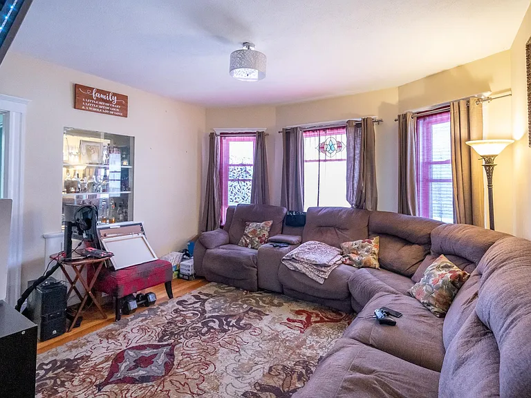 116 Harvard St #1 — Photo 7
