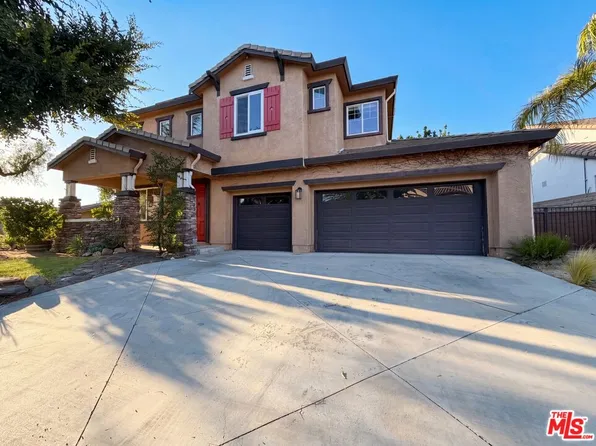 22017 Sunrise View Pl, Saugus, CA 91390