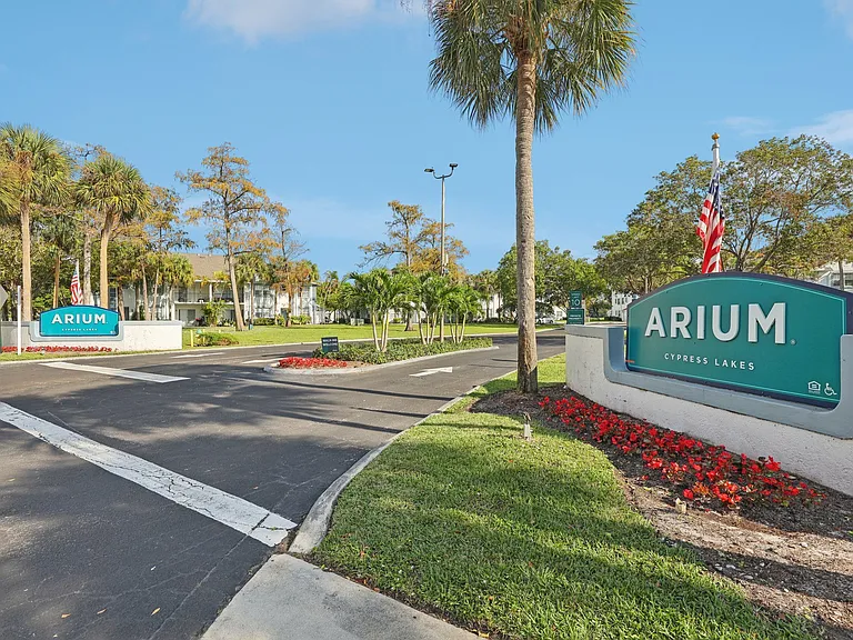 ARIUM Cypress Lakes — Photo 28