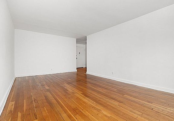 4th image of 105-28 65th Ave APT 5C
