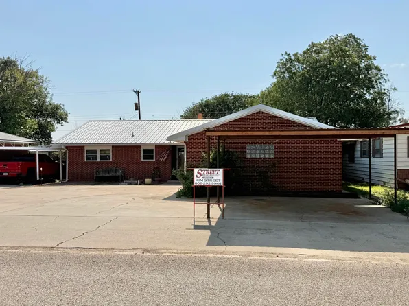 308 SW 7th St, Lockney, TX 79241