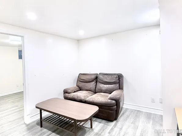 73 Horseley Hill Dr #2, Scarborough, ON M1B 1W4