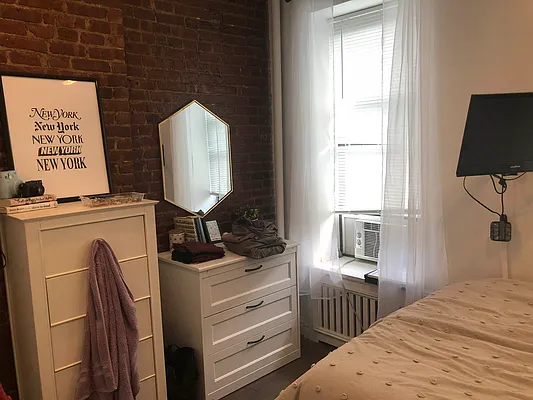 Rented by CNYC Apartments | media 63