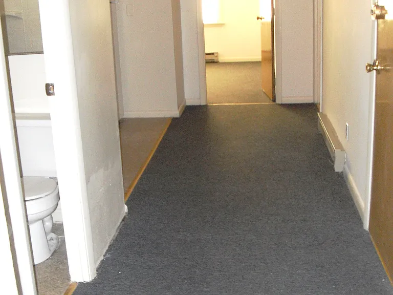 300 E Marshall St #2A — Photo 7
