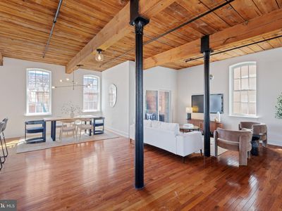 205 Cuthbert St #301, Philadelphia, PA, 19106