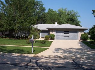 893 Brewster Ln, Bartlett, IL 60103