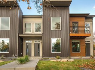 3205 E 30th Ave UNIT B, Spokane, WA 99223