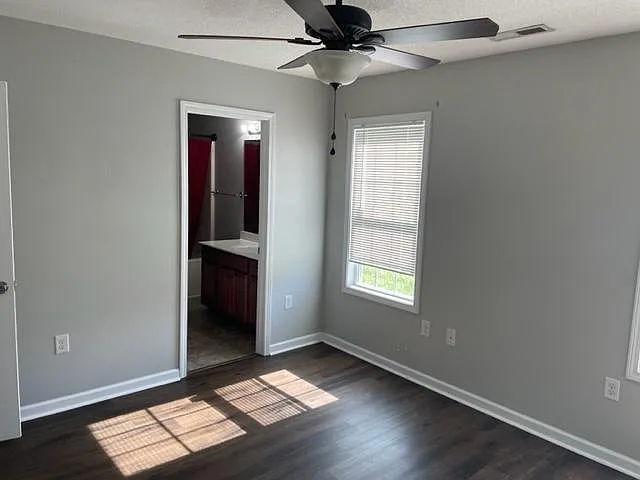 2841 Weathersby Dr — Photo 3