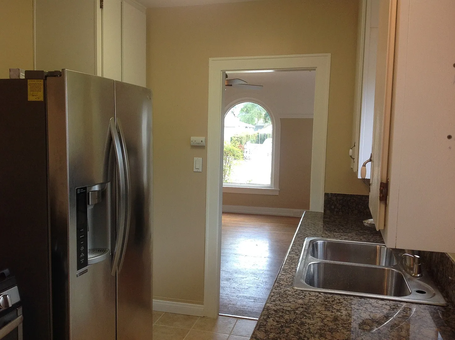 Unit on 50th — Photo 4