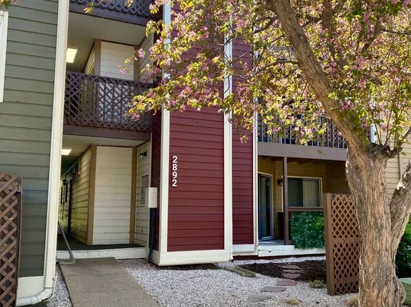 2892 Shadow Creek Dr APT 211, Boulder, CO 80303