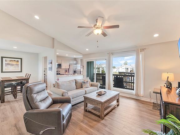 5th image of 230 Cut Off Rd APT 204