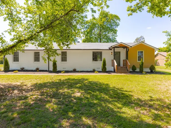 310 Lisa Ln, Gallatin, TN 37066