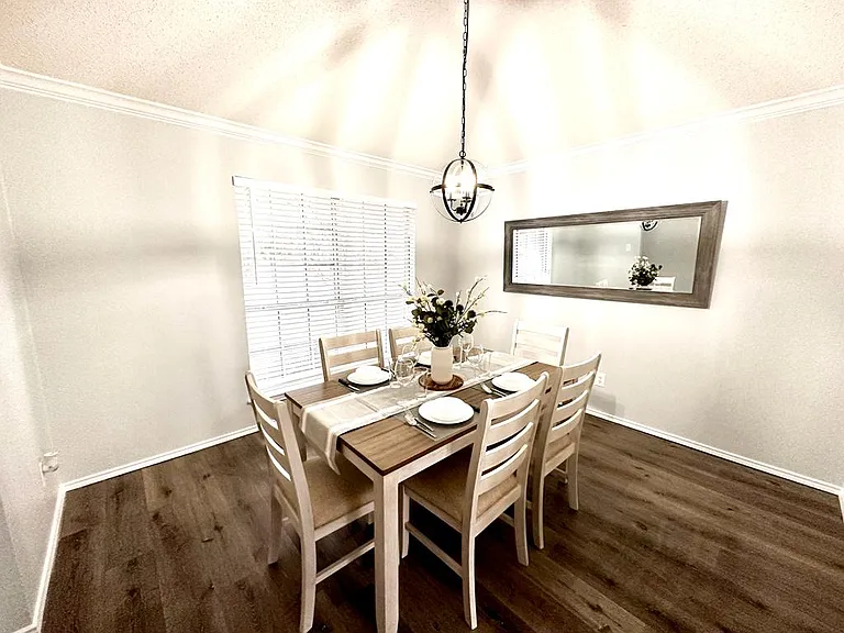 6302 Mount Vernon Dr — Photo 17
