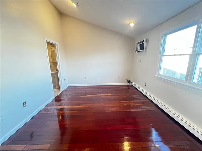 86 Atwood St — Photo 10