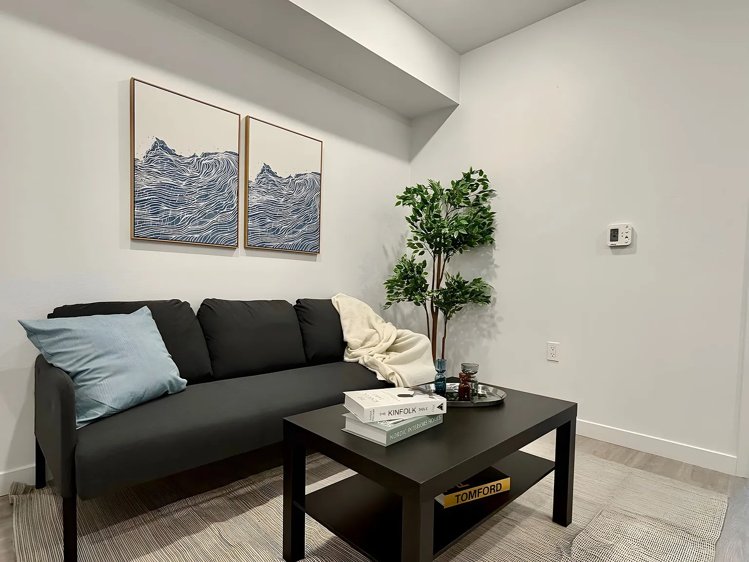 10705-09 Avalon Blvd. — Photo 4