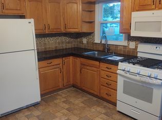 213 Gertrude Ter FLOOR 1, Dunellen, NJ 08812