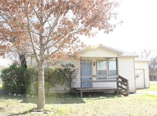 100 N Hillside St, Red Oak, TX 75154