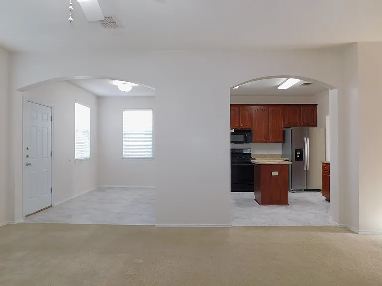 2701 Clark Dr — Photo 12
