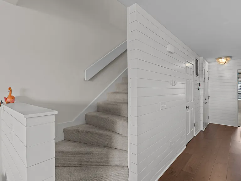 2307 N Lumina Ave #D — Photo 7