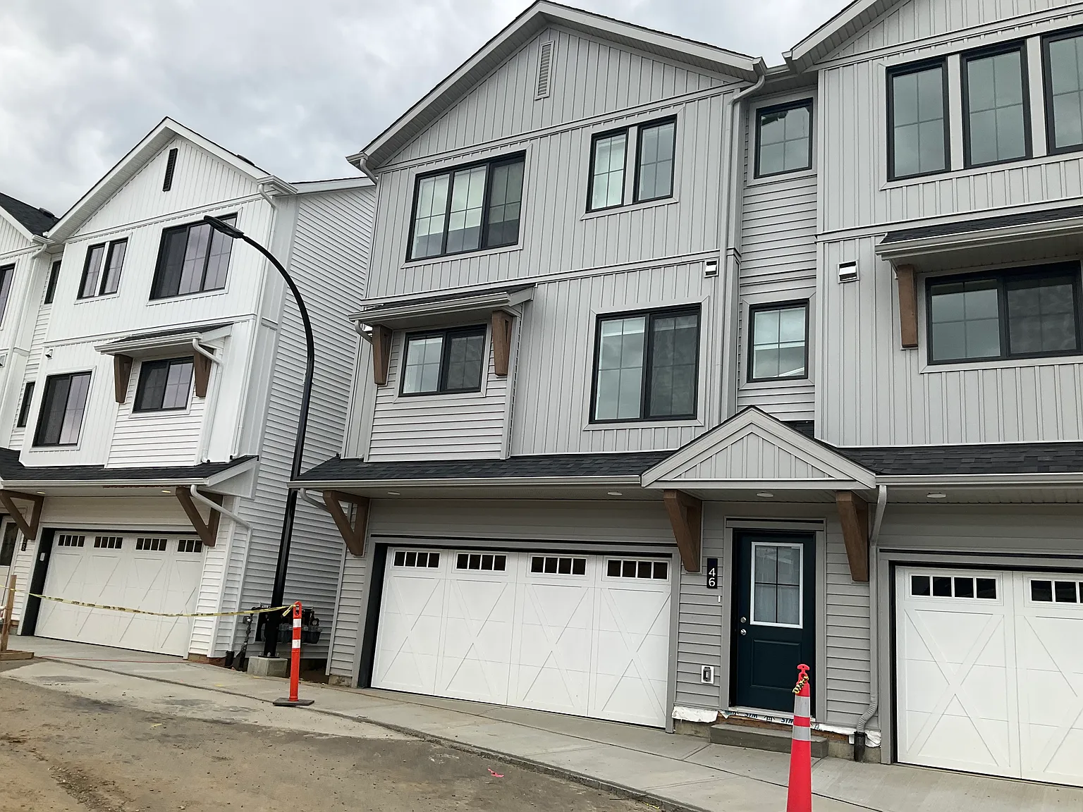 (PN 1246) Brand-New 3-Bedroom Home with A/C & Double Garage in West Secord — Photo 2