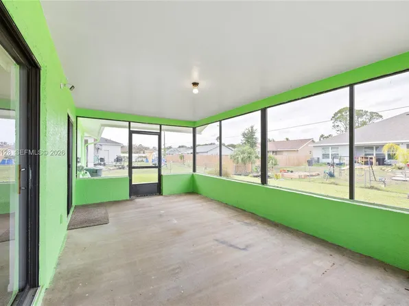 1737 Nanton St NW, Palm Bay, FL 32907