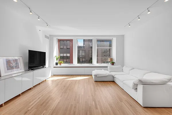 Rented by Corcoran | media 1