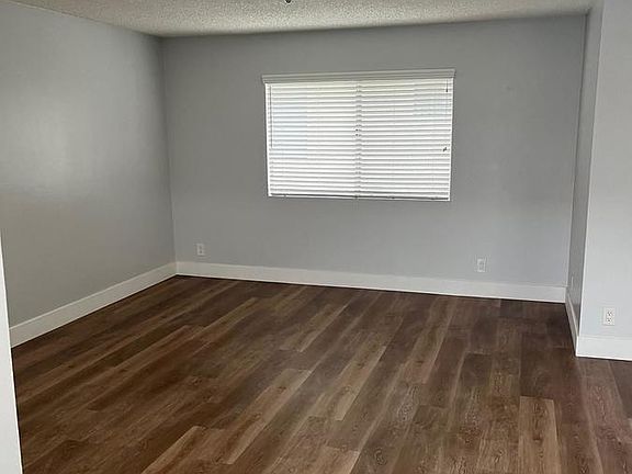 3rd image of 13920 Chadron Ave APT 11