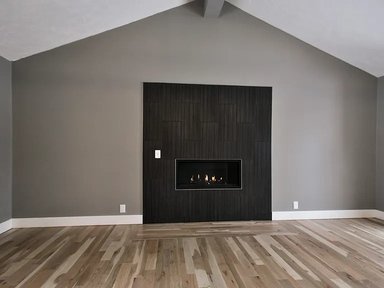 6804 S 140th Ave — Photo 4
