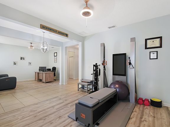 4th image of 476 Gianna Way