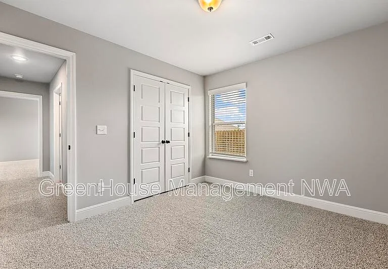 971 Redfree Dr — Photo 18