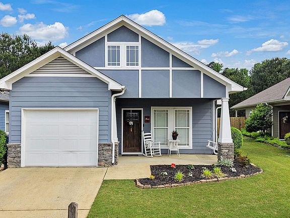 2nd image of 9153 Rookwood Pl