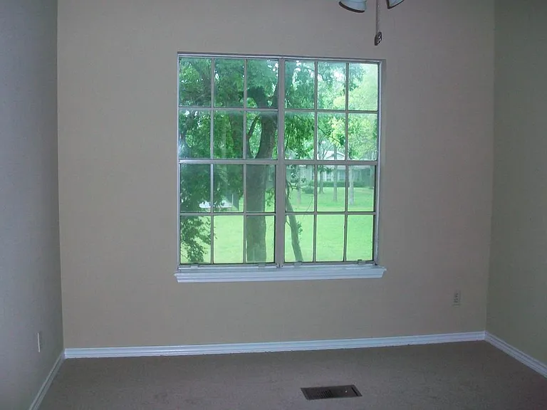 Bedroom (Top)