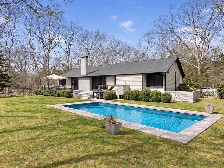 24 Lilla Ln — Photo 34