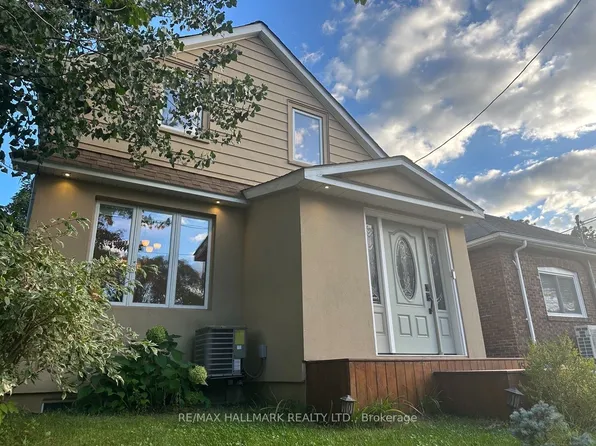 15 Daniels St, Toronto, ON M8Y 1L6