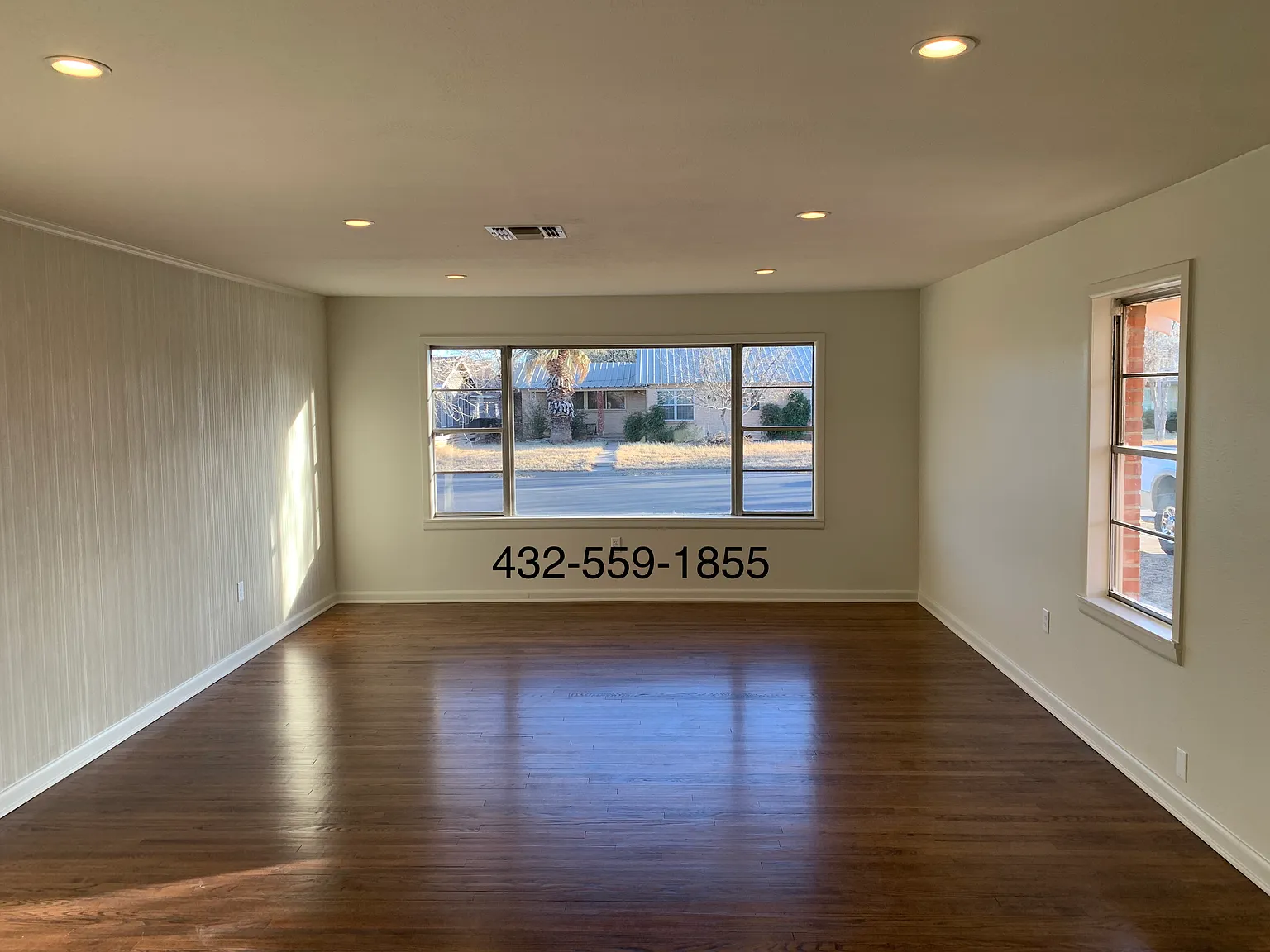 3 bed, 1221 sqft, $2,100 — Photo 3