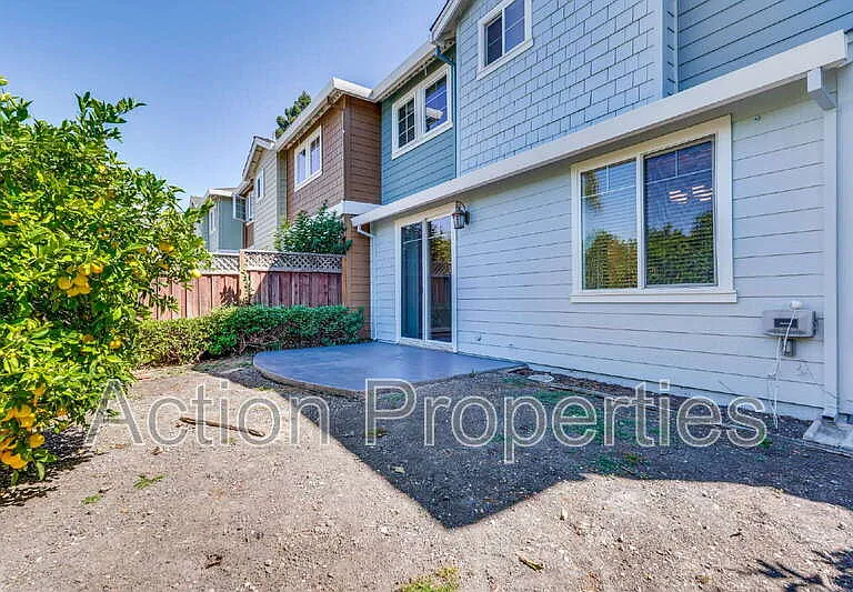 241 Granada Park Cir — Photo 30