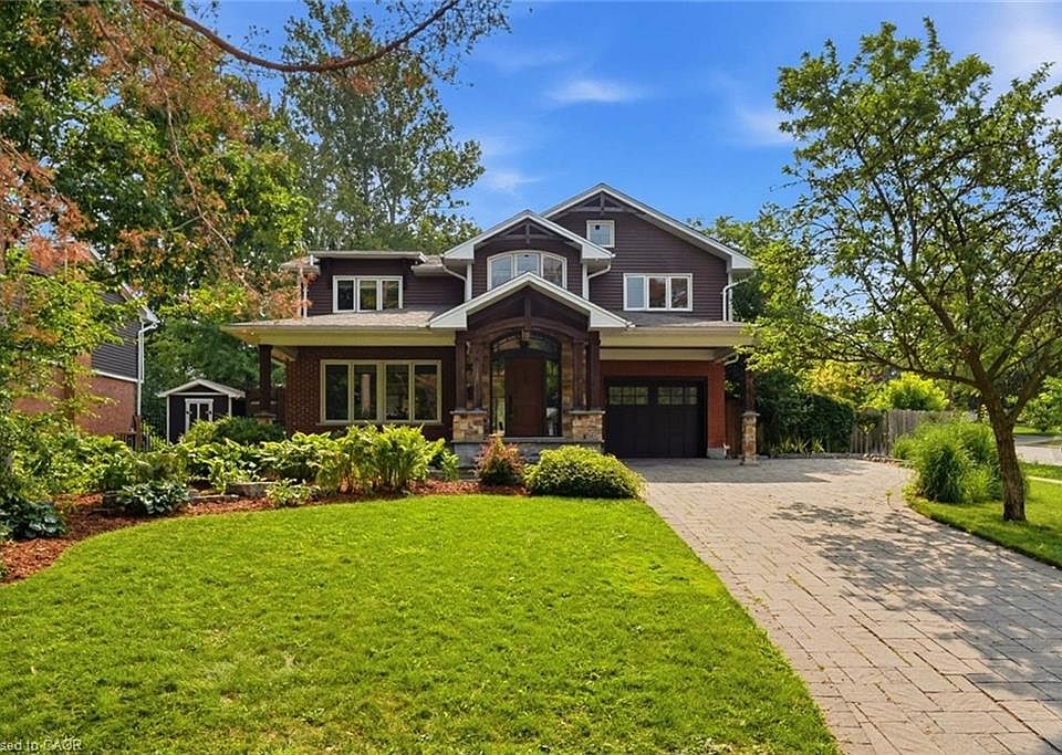 1st image of 266 Ferndale Pl