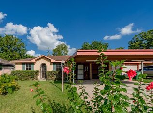 12819 Southbridge Rd, Houston, TX 77047