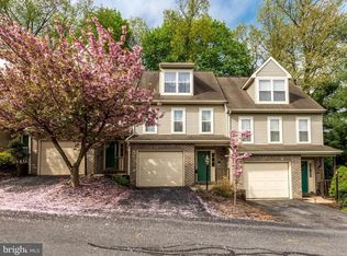 39 Westpointe Dr, Ephrata, PA 17522