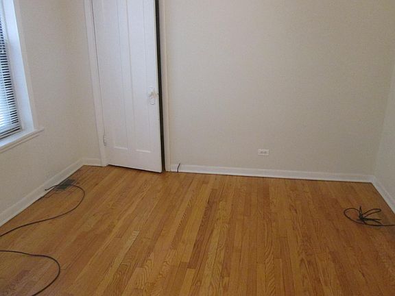 5th image of 6509 N Ashland Ave