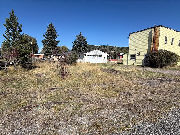 2nd image of 104 Main St