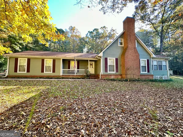 60 Oak Leaf Dr, Stockbridge, GA 30281