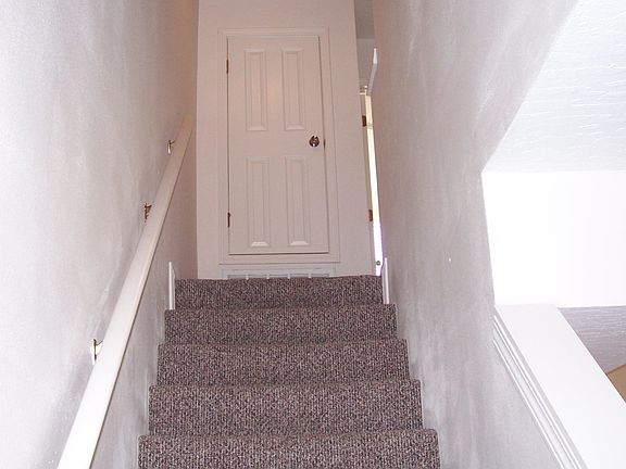 5th image of 31M Alder Ave SE