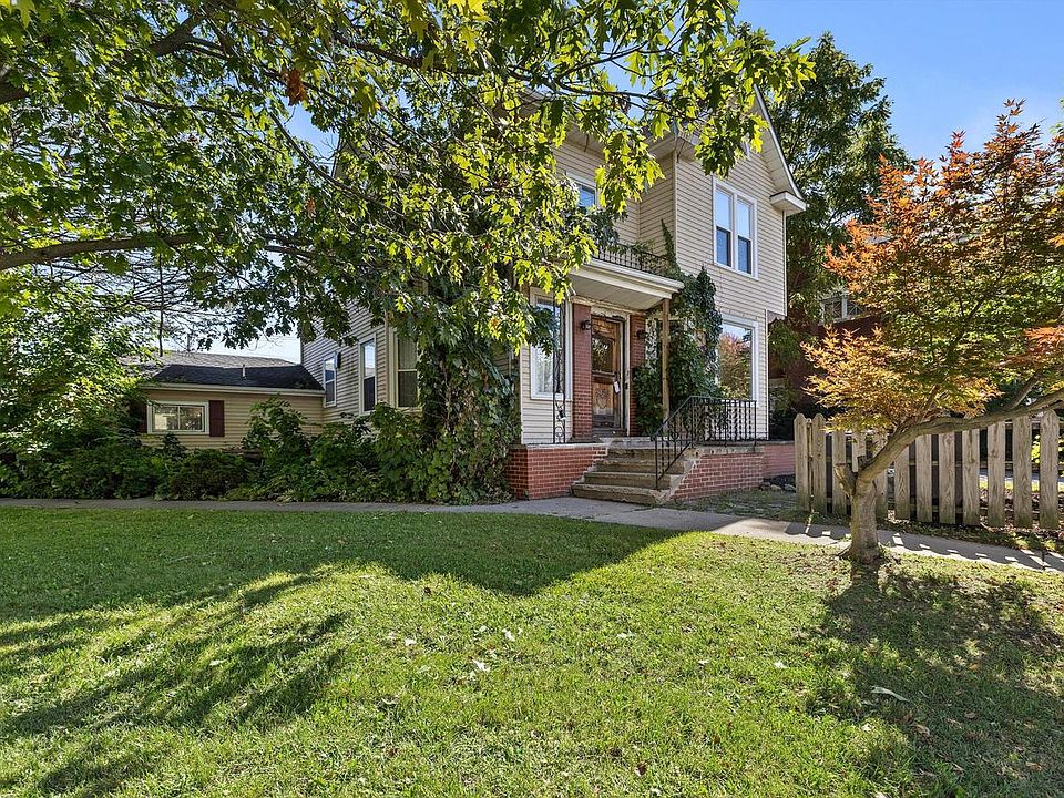 117 North Fremont STREET, Whitewater, WI 53190 MLS 1830638 Zillow