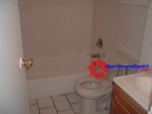5th image of 246 Bradhurst Ave APT 62
