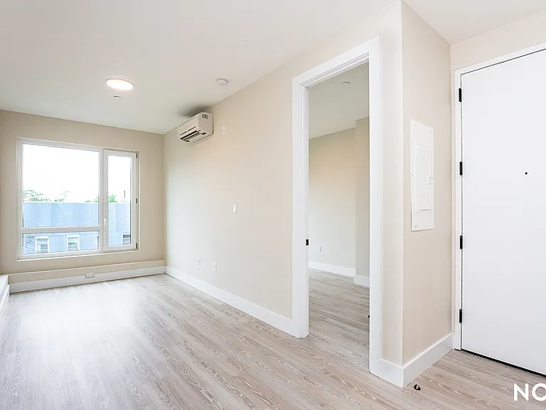 373 Knickerbocker Ave #4R — Photo 3