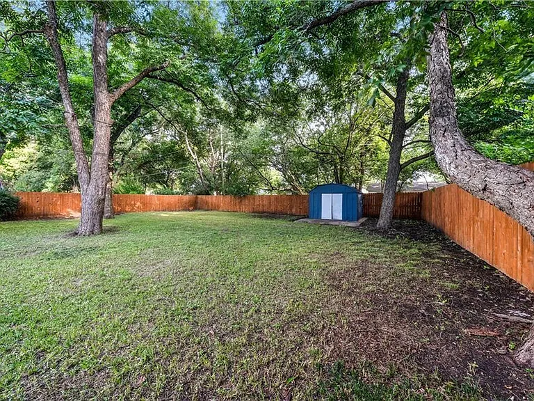 41044 Austin Ave — Photo 44